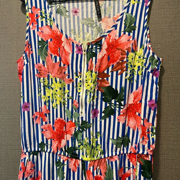 Me2Magic Striped Floral Jumpsuit with Pockets Size XL - Picture 3 of 5
